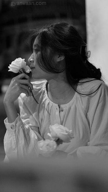 sad girl alone DP 7 - sad girl DP