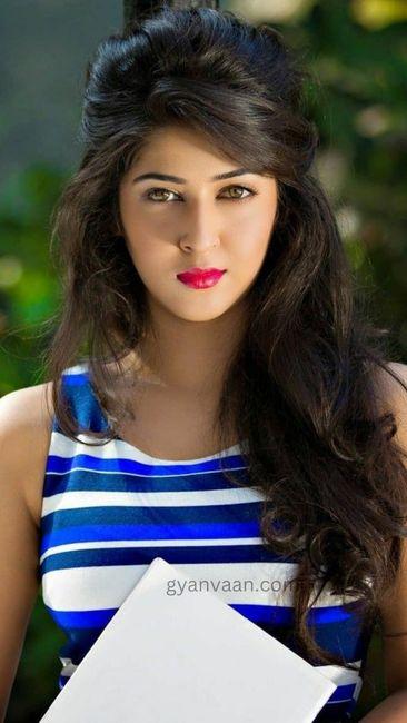 100+ WhatsApp DP For Girls | Attractive Whatsapp DP For Girl 7 single girl images for whatsapp DP 6 - whatsapp DP for girls