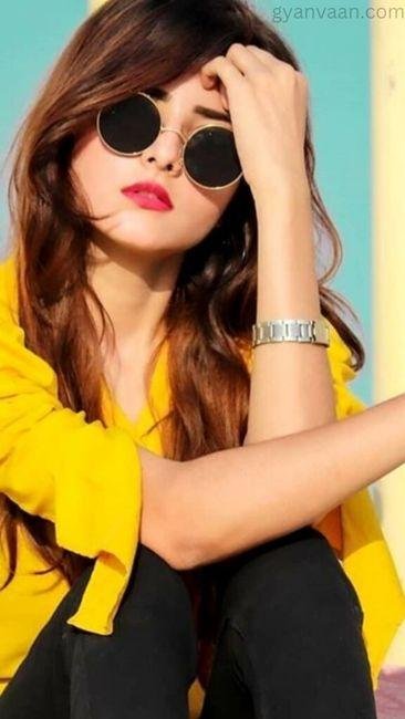 stylish guitar DP for girls 1 - stylish DP for girls