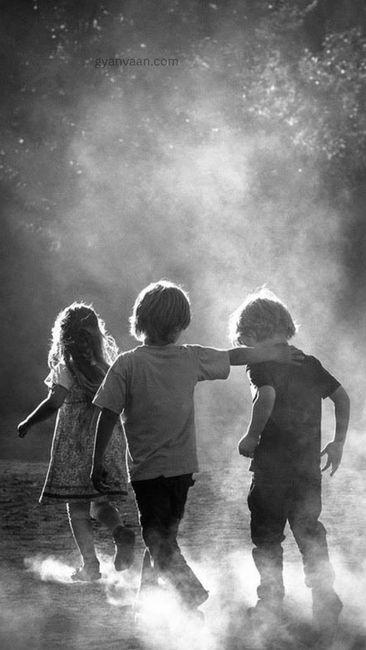 99+ Latest Cute and Cool Friends Group DP For WhatsApp 9 4 friends group dp 3 - friends group dp