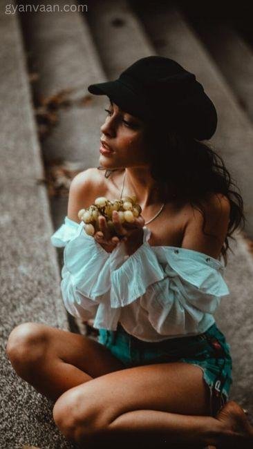 cute girls DP for instagram 3 - instagram DP for girls