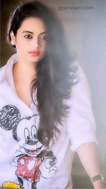 cute girls DP for instagram 6 - instagram DP for girls