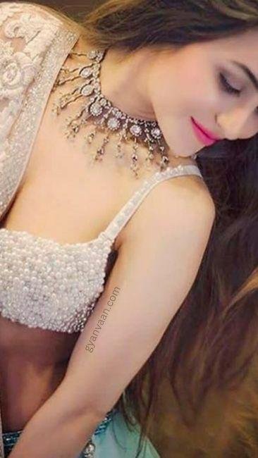 hot girl whatsapp DP pic 6 - hot girl DP