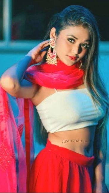 hot girl whatsapp DP pic 7 - hot girl DP