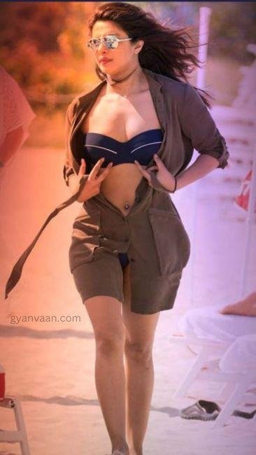 hot girl whatsapp DP pic download 10 - hot girl DP