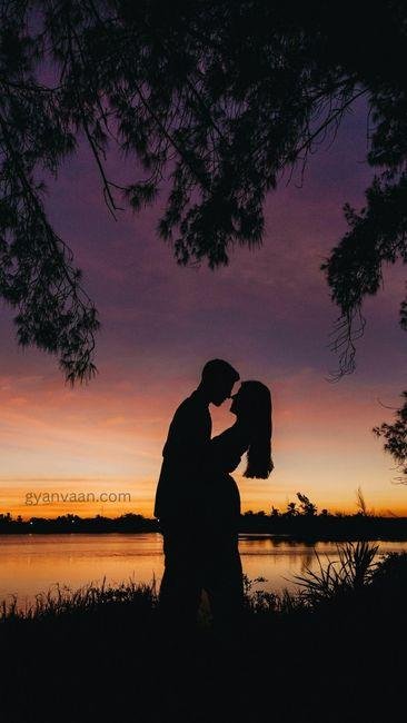 love emoji DP and pic 3 - love DP