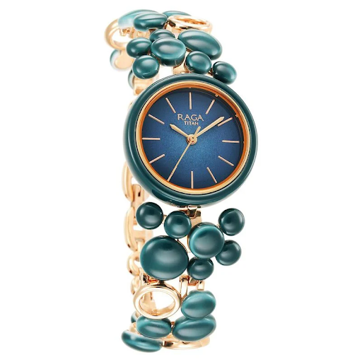 Timeless Fashion: The Finest Analog Watches for Women 5 Watches 2 - The Finest Analog Watches for Women